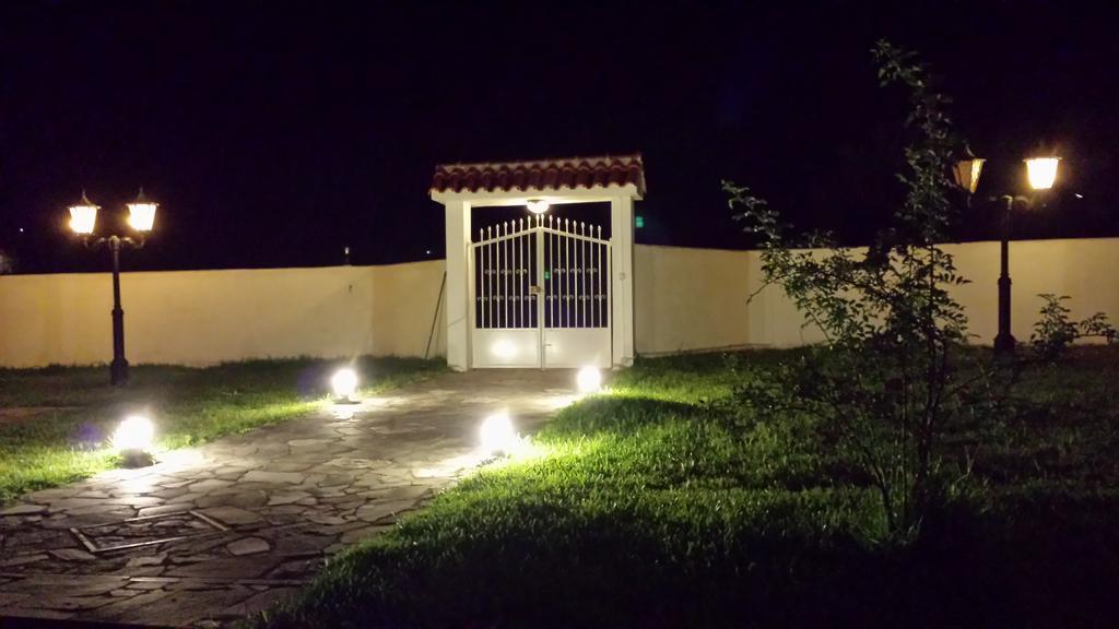 Eva Apartments Svoronata Bagian luar foto