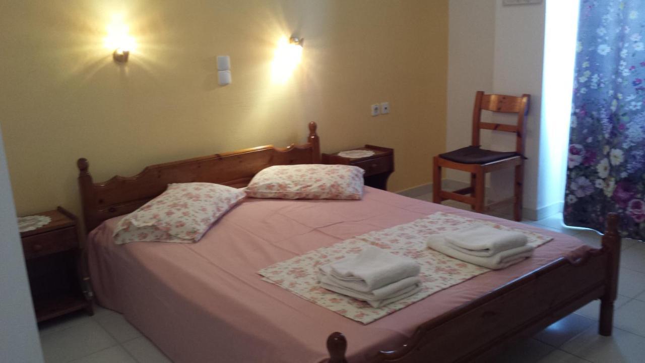 Eva Apartments Svoronata Bagian luar foto